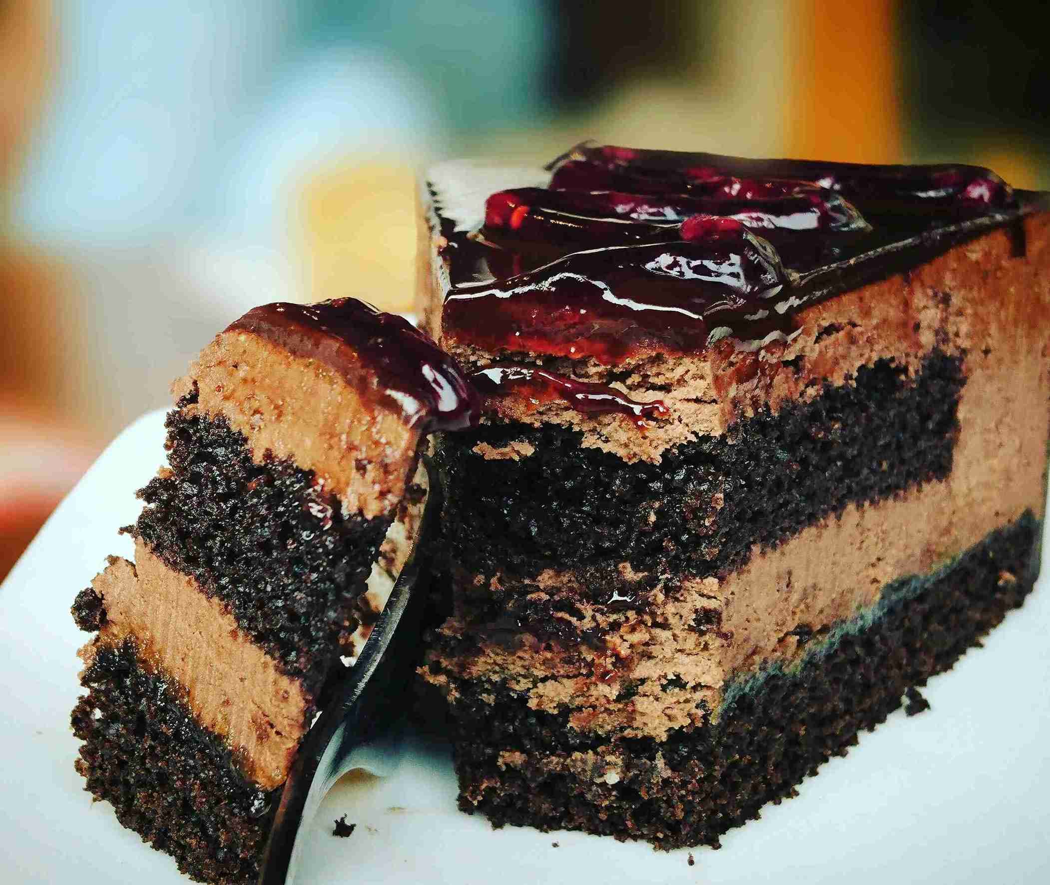 how to bake moist cake
